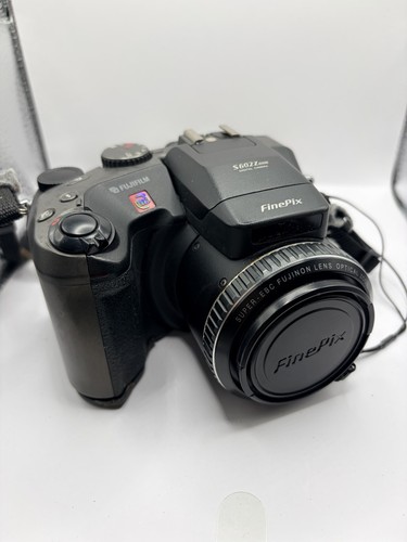 Fujifilm finepix s602 zoom - fujifilm,