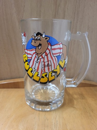 Bullseye darts show bully - bullseye,