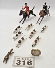 Britains 54mm hollow-cast farm