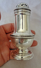 FINE LARGE GEORGE II 1747 SOLID / STERLING SILVER BUN PEPPER POT