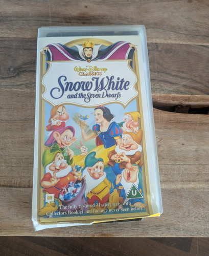 Walt disney snow - disney, and