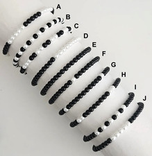 Dainty Minimalist Black &