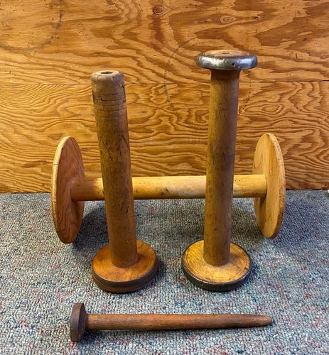 Nice lot old wooden bobbins - nice,
