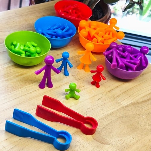 Montessori family color - family,