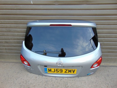 Nissan qashqai silver tailgate - qashqai,