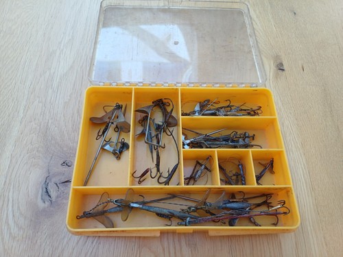 Quantity vintage bait - quantity,