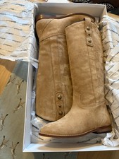 Russell & Bromley Greendale
