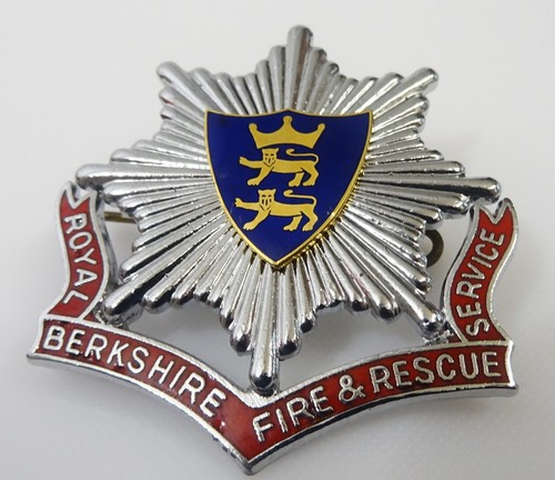 Royal berkshire fire rescue - fire,