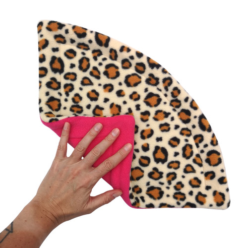 Fleece corner mat with - fleece,