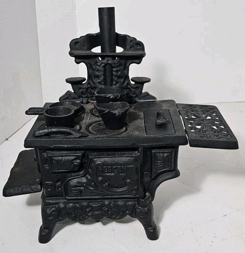 Antique crescent stove - antique,