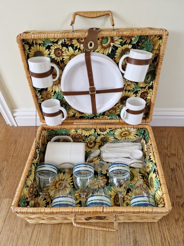 Wicker picnic basket set - picnic,