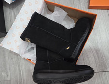 Rocket Dog Black Suede