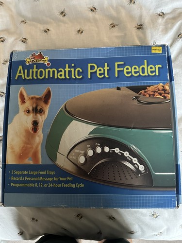 Automatic pet feeder - automatic,