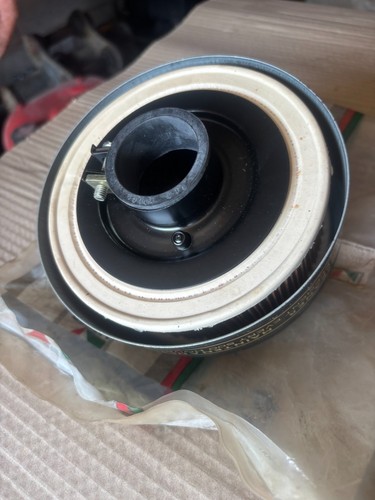 Air filter housing assembly