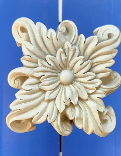 Tuscan french ivory acanthus - tuscan,