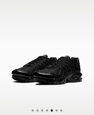 Black Nike TNS Size 6 Women's