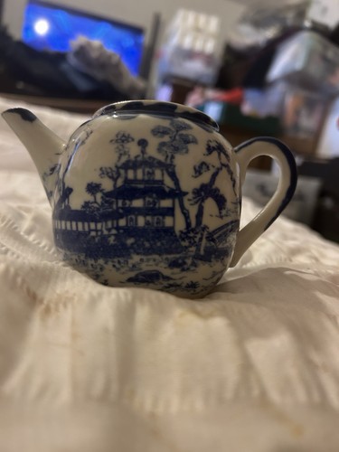 Blue and white pattern small - and,