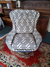 Mid Century Swivel Ascent