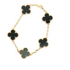 Van Cleef & Arpels Alhambra