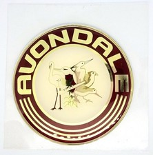 Avondale Caravans Decal Round Birds (C6)