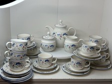 Huge 39 Piece Vintage Royal Doulton Expressions Windermere Tea Set