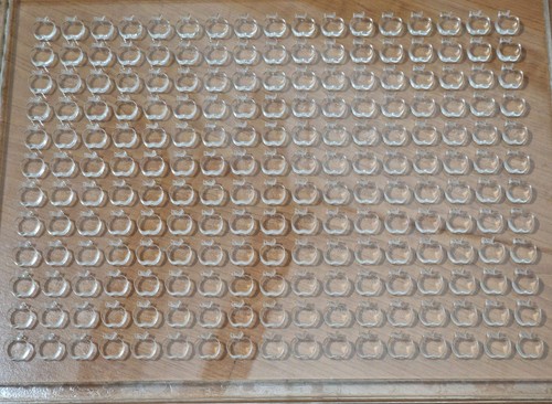 Apple tiny melts silicone - tiny,