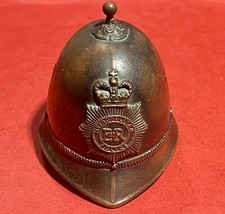 Vintage Retro Met Police ER