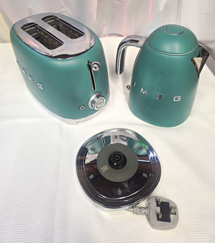 Smeg green kettle 2 slice - &, 2-slice