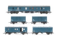 WRENN/ LIMA 'OO' GAUGE RAKE OF