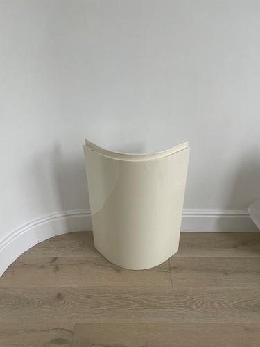 Handle cream curved wall or - handle,