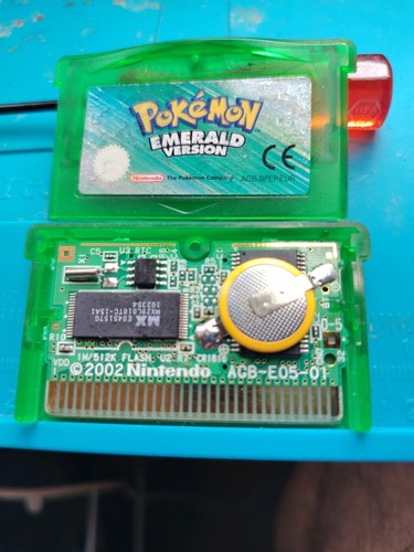 Pokémon emerald version - emerald,