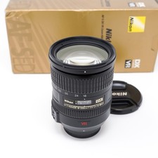 Nikon AF-S DX Nikkor 18-200mm f/3.5-5.6G ED VR Zoom Lens - Excellent Condition