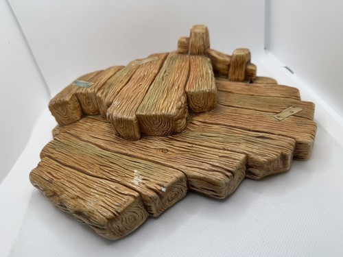 Pendelfin timber stand - timber,