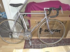 Harry Quinn Bike,  57cm Ctt, Pink Metalic Color Great Condition.