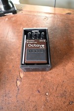 Boss OC-5 Octave Pedal Effects Unit for Guitar and Bass