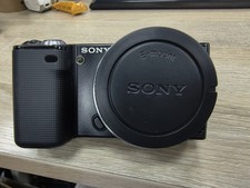 Sony Alpha NEX-5 16.1MP