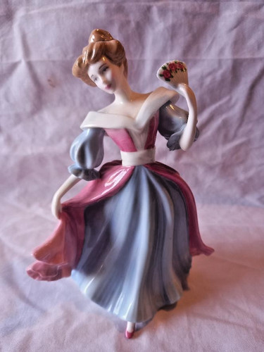 Royal doulton pretty ladies - royal,