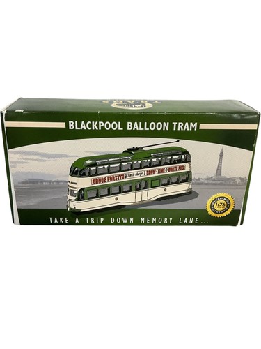 Blackpool balloon tram - blackpool,