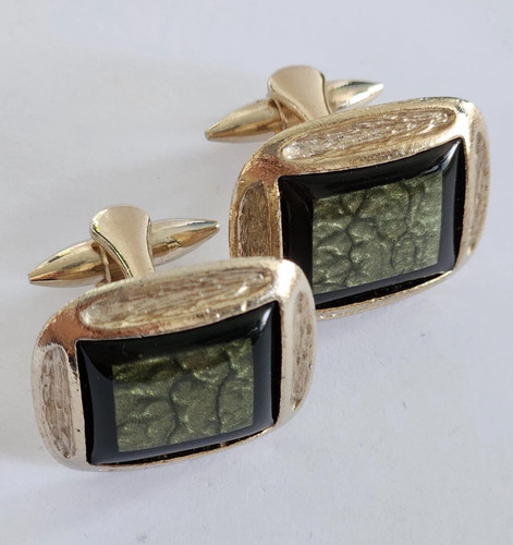 Premium green jade gold tone - green,