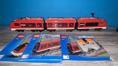 Lego passenger train 7938 - passenger,