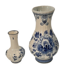 Delft Vases x 2 (14)