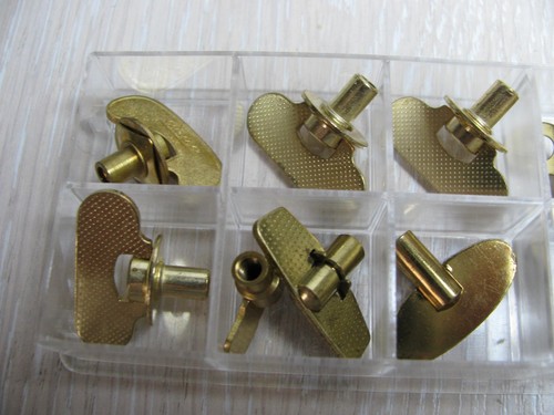 Alarm clock keys butterfly - alarm,