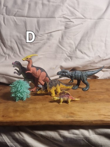 Mixed dinosaur toy - dinosaur, figure