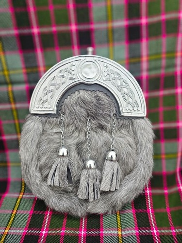 Elegant scottish kilt sporran - kilt,