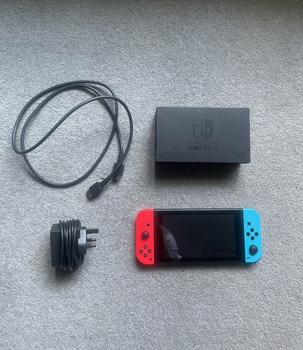 Nintendo switch console - nintendo,