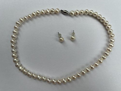 Freshwater pearl necklace - freshwater, &