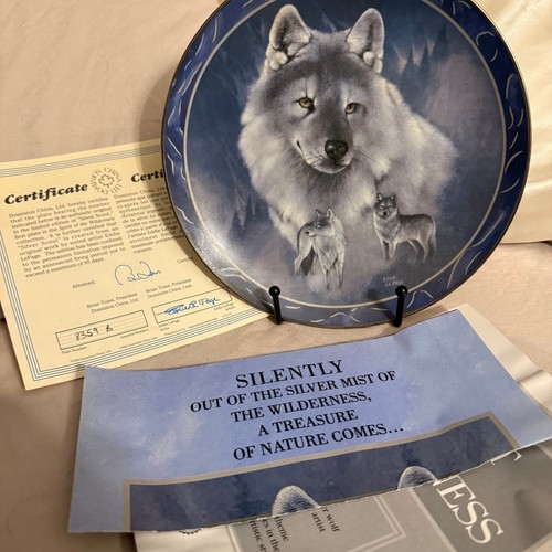 Silver scout wolf collector - wolf,