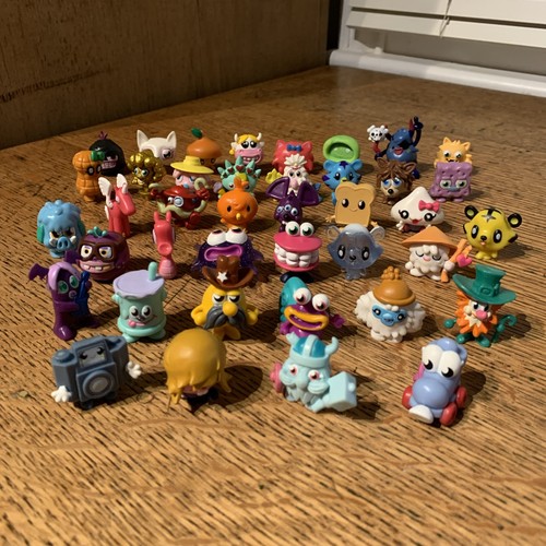 Moshi monsters bundle - x, 40