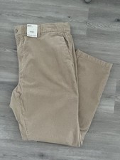 M&S MENS REGULAR FIT NATURAL