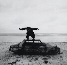 The 1975 : Being Funny in a